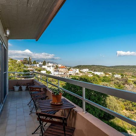 Thomas Hotel Monolithos  エクステリア 写真